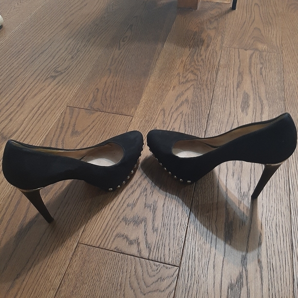 Michael Kors studded heels size 8.5 - Picture 4 of 4